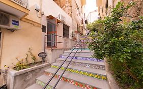 Carrettieri 9 Apartment